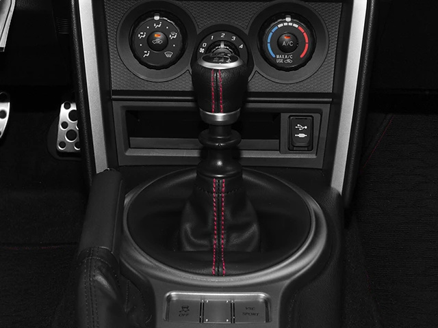 2013 Scion FR-S - Image 8 of 15