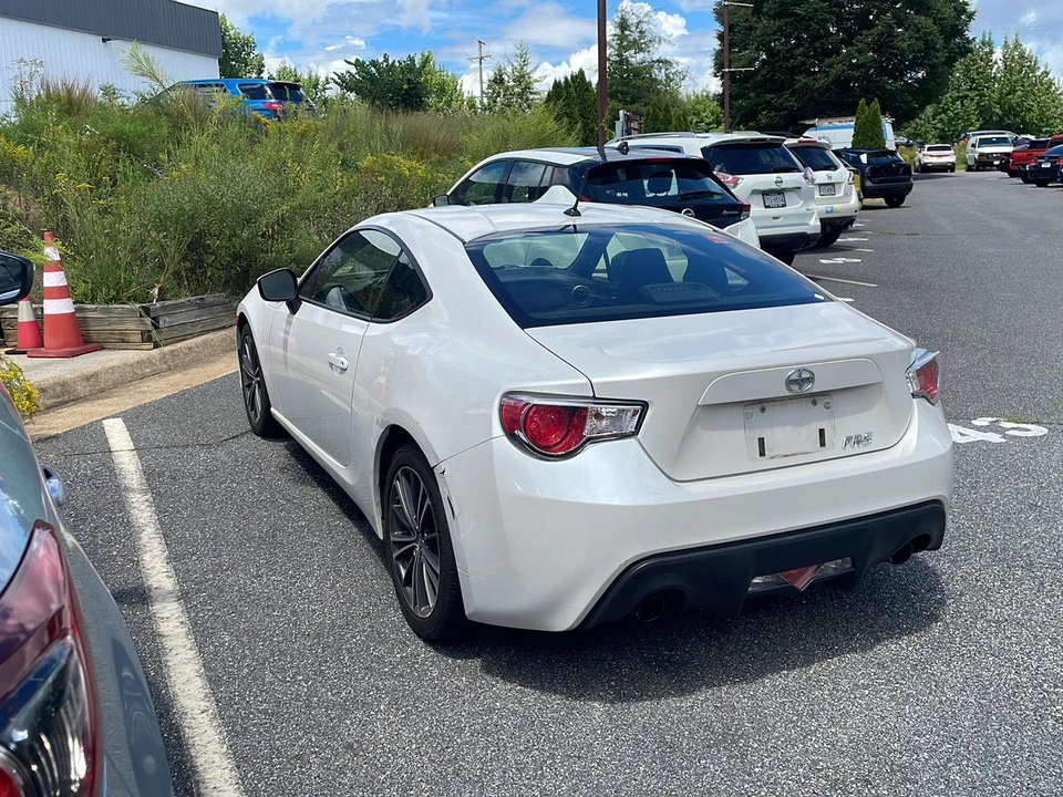 2013 Scion FR-S - Image 2 of 4