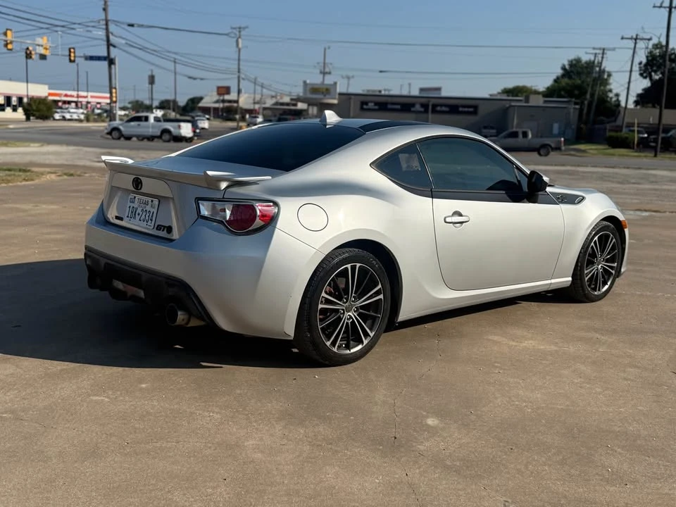 2013 Scion FR-S - Image 5 of 16
