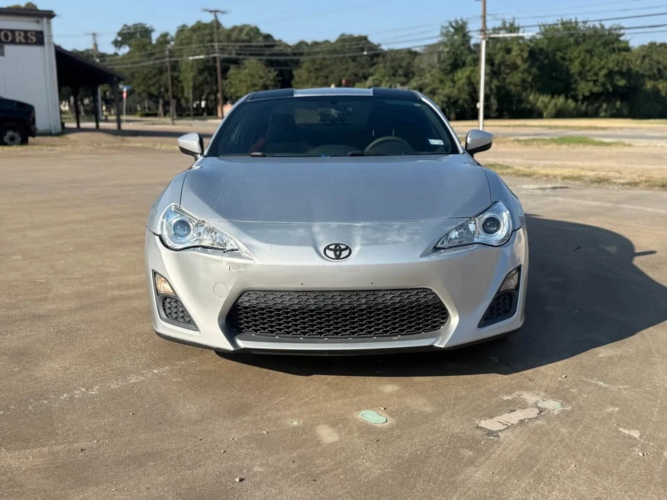 2013 Scion FR-S - Image 3 of 16