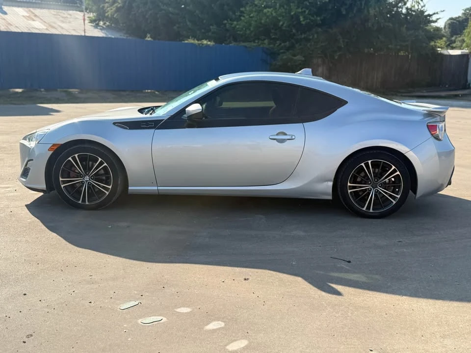 2013 Scion FR-S - Image 8 of 16