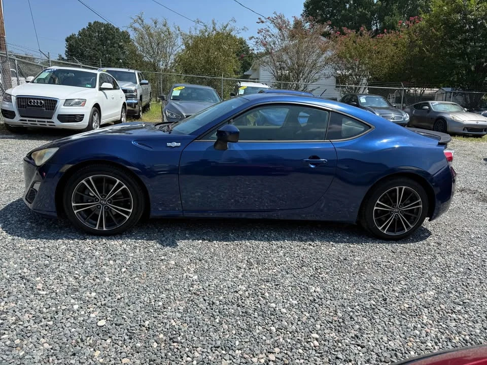 2013 Scion FR-S - Image 4 of 14