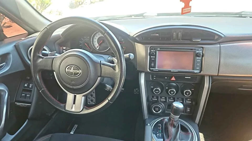 2013 Scion FR-S - Image 2 of 3