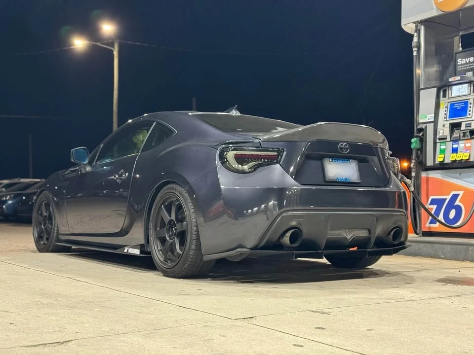2013 Scion FR-S - Image 2 of 4