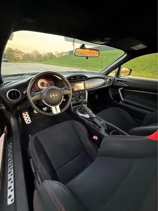 2013 Scion FR-S - Image 7 of 9