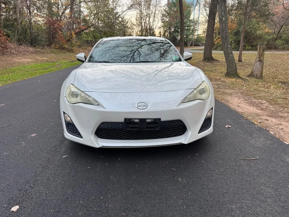 2013 Scion FR-S - Image 5 of 18