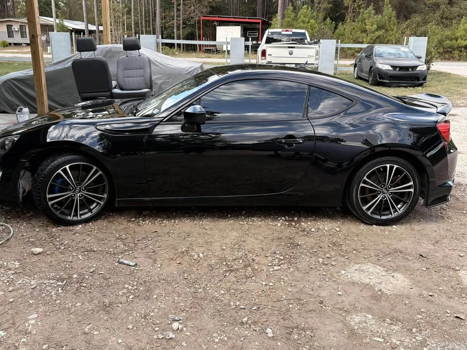 2013 Scion FR-S - Image 2 of 11