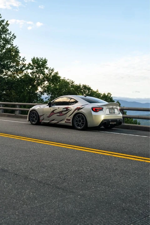 2013 Scion FR-S - Image 3 of 14