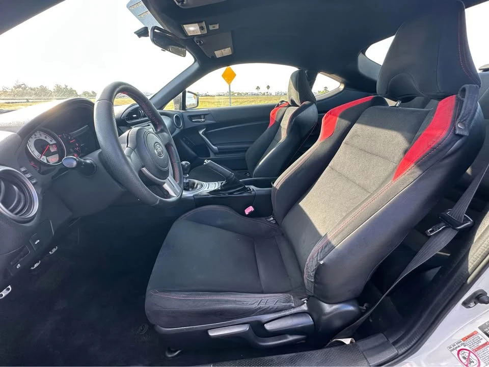 2013 Scion FR-S - Image 10 of 16