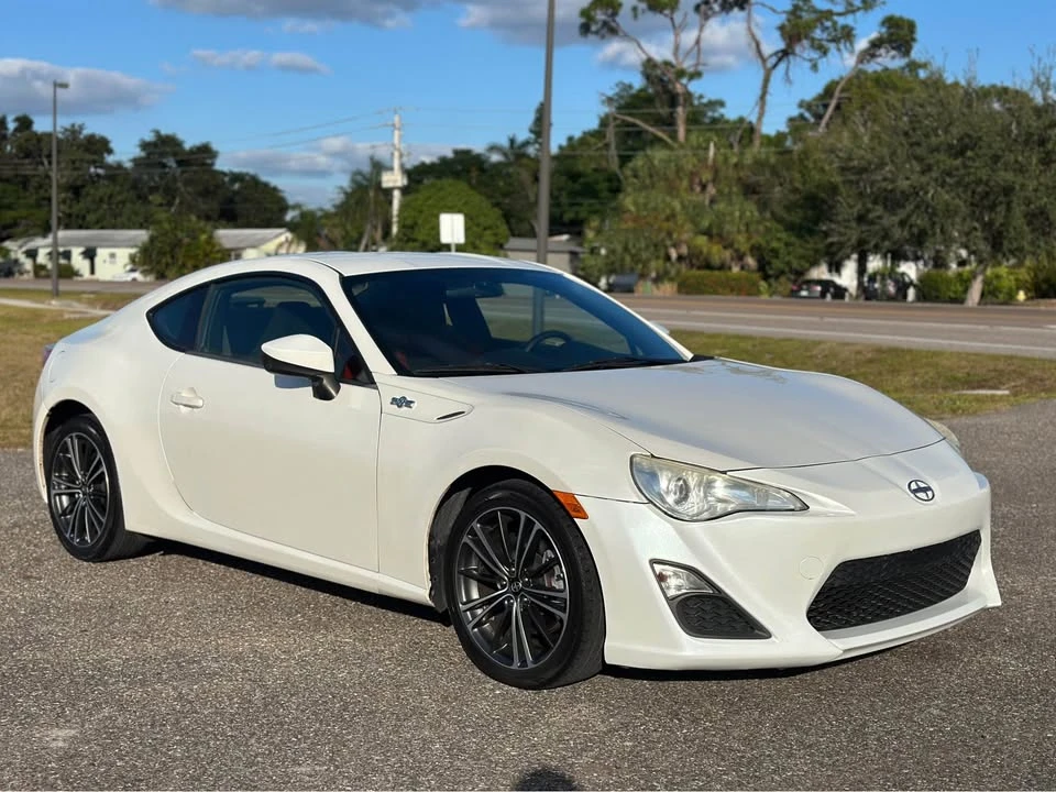2013 Scion FR-S - Image 7 of 16