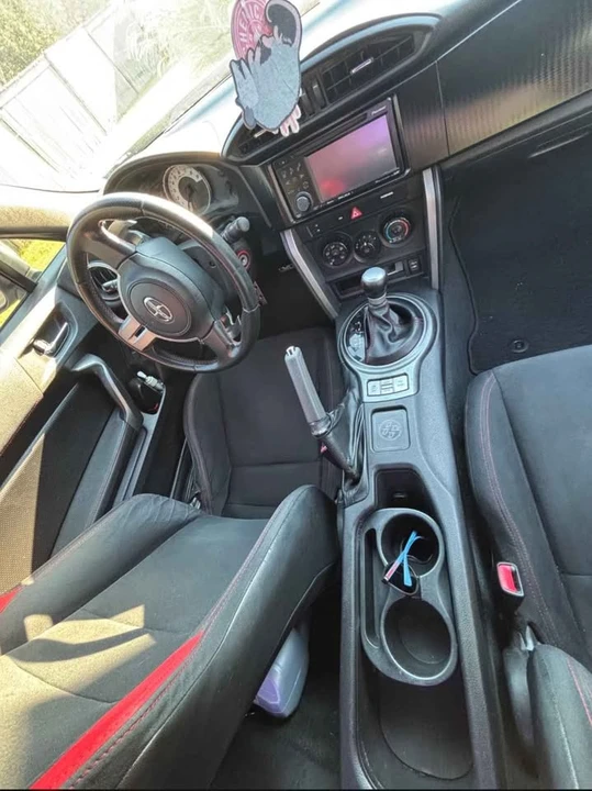 2013 Scion FR-S - Image 8 of 12