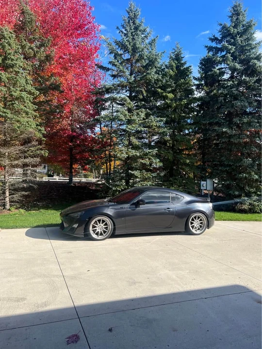 2013 Scion FR-S - Image 3 of 9