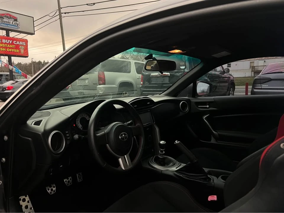 2013 Scion FR-S - Image 6 of 10