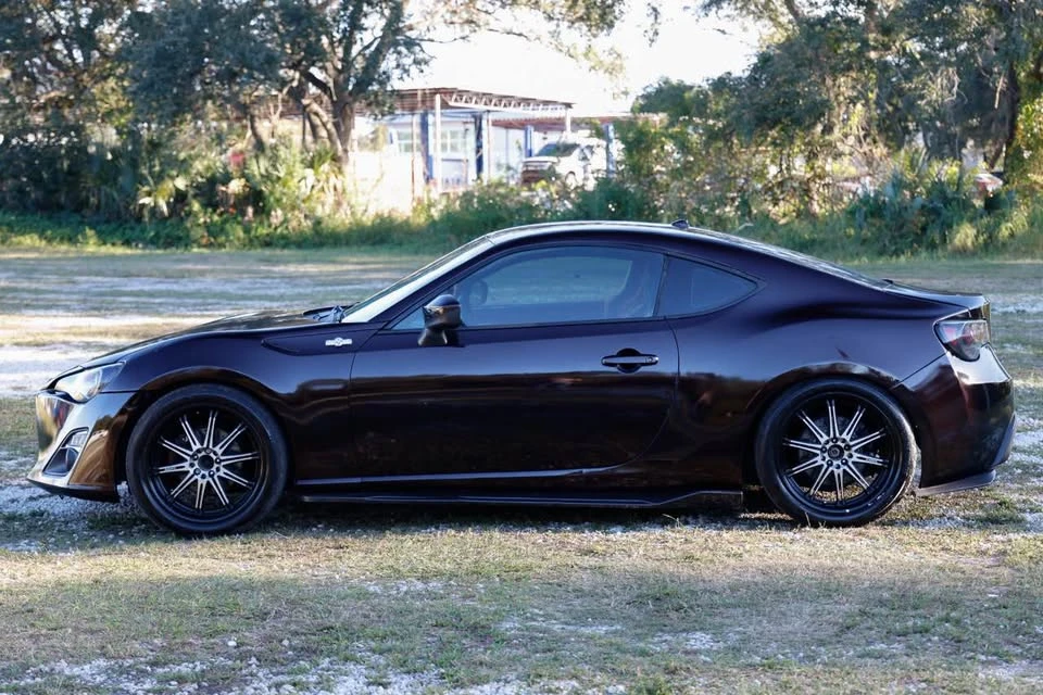 2013 Scion FR-S - Image 6 of 14