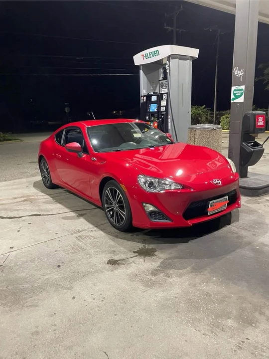 2013 Scion FR-S - Image 11 of 13