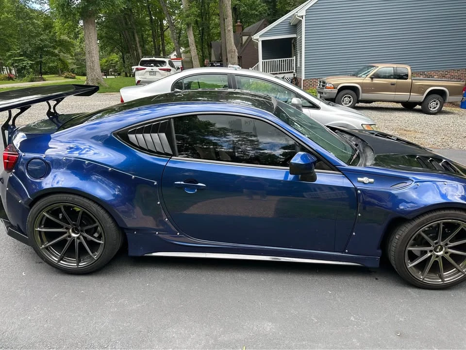 2013 Scion FR-S - Image 2 of 7