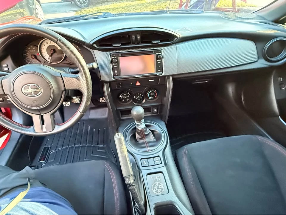 2013 Scion FR-S - Image 13 of 20