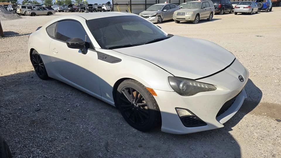 2013 Scion FR-S - Image 4 of 6