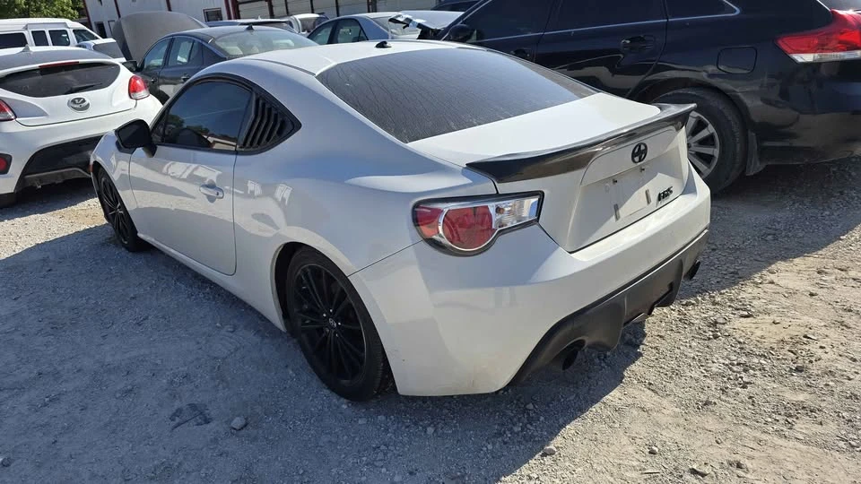 2013 Scion FR-S - Image 2 of 6