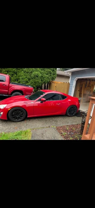 2013 Scion FR-S - Image 2 of 11