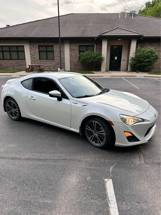 2013 Scion FR-S - Image 2 of 16