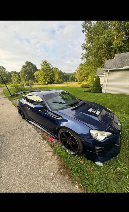 2013 Scion FR-S - Image 8 of 10