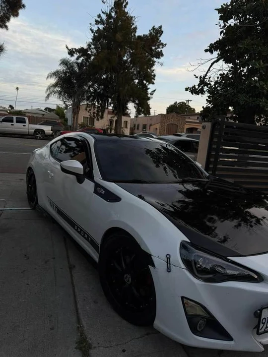 2013 Scion FR-S - Image 4 of 7