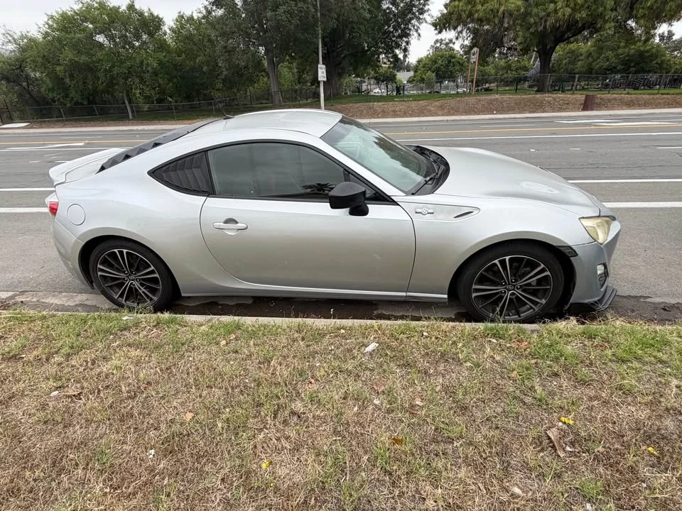 2013 Scion FR-S - Image 3 of 4