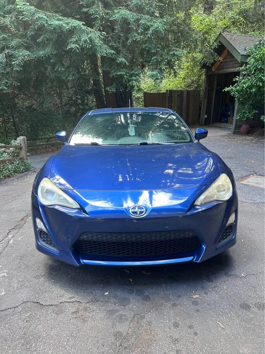 2013 Scion FR-S - Image 2 of 9