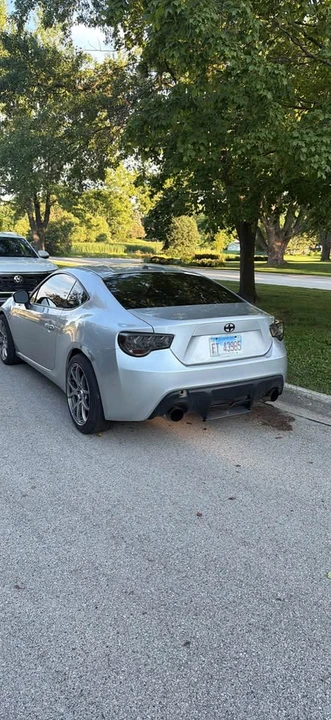 2013 Scion FR-S - Image 10 of 11