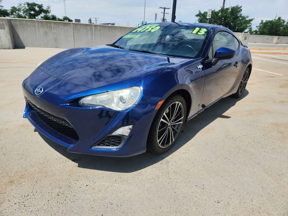 2013 Scion FR-S - Image 2 of 7