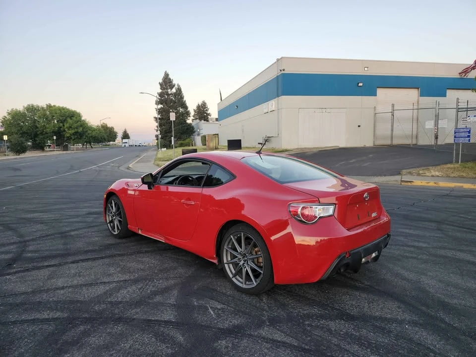 2013 Scion FR-S - Image 4 of 10