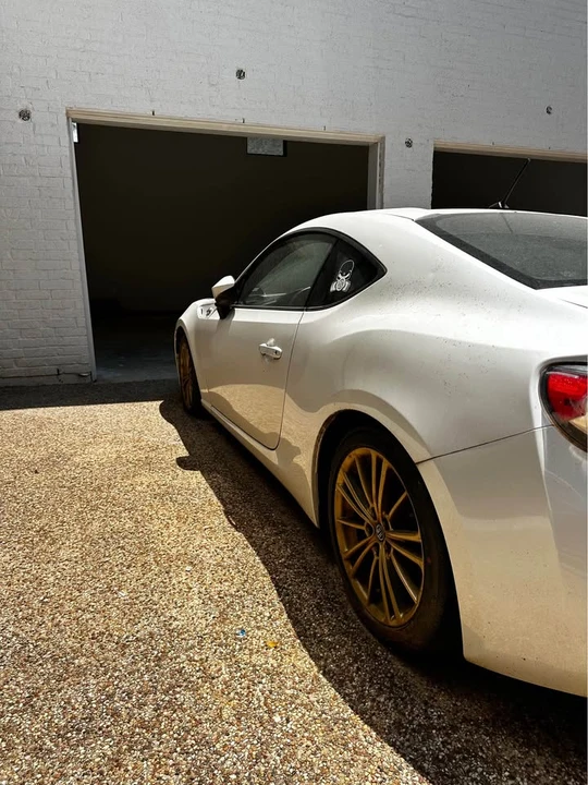 2013 Scion FR-S - Image 3 of 19