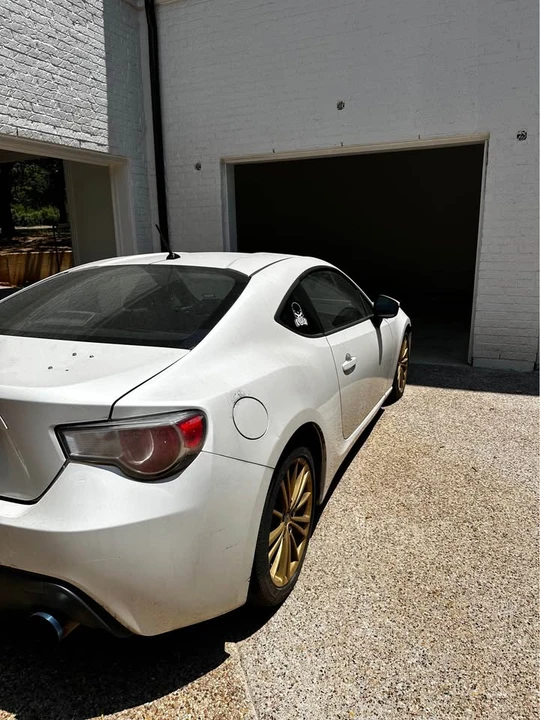2013 Scion FR-S - Image 2 of 19