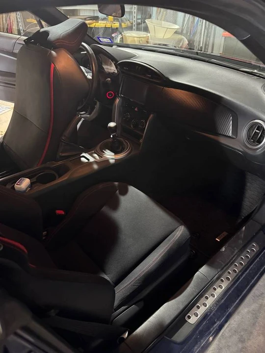 2013 Scion FR-S - Image 6 of 6