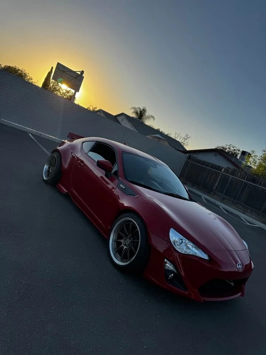 2013 Scion FR-S - Image 2 of 5