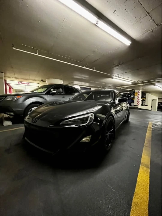 2013 Scion FR-S - Image 3 of 11