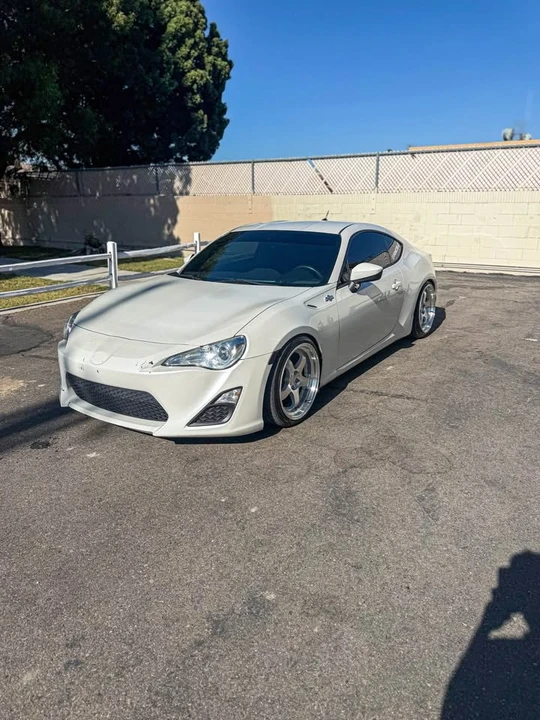 2013 Scion FR-S - Image 10 of 10
