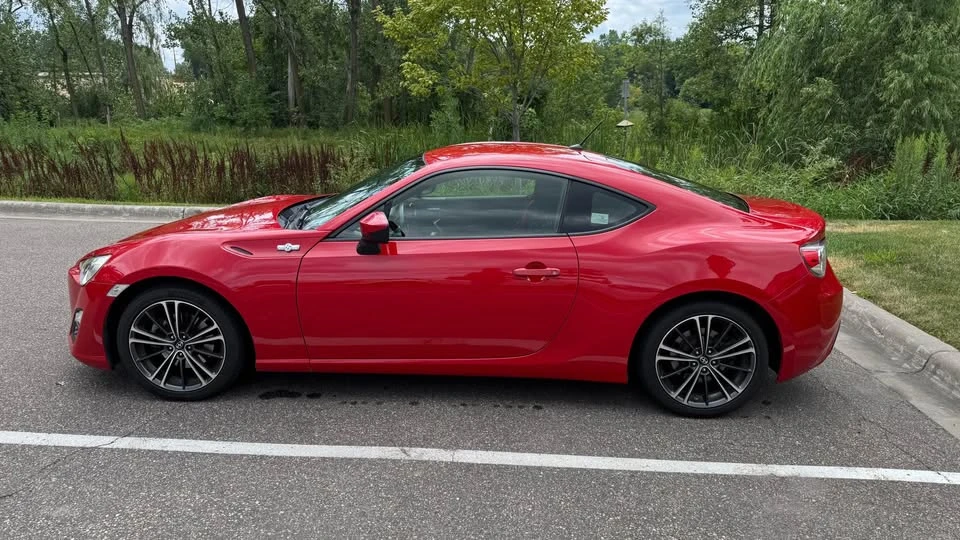 2013 Scion FR-S - Image 3 of 14