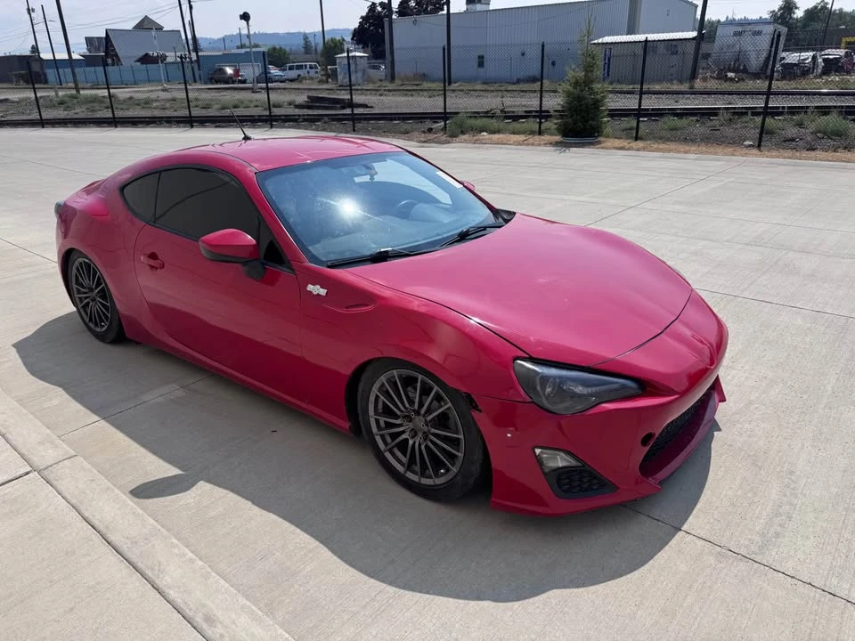 2013 Scion FR-S - Image 4 of 10