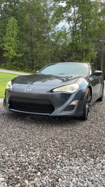 2013 Scion FR-S - Image 2 of 3