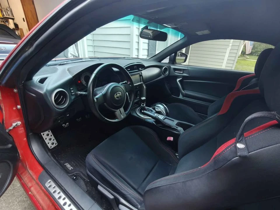 2013 Scion FR-S - Image 5 of 8