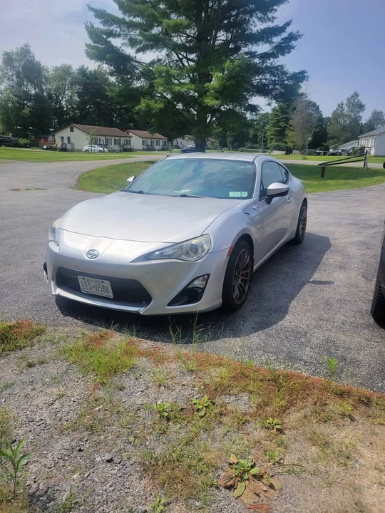 2013 Scion FR-S - Image 2 of 2