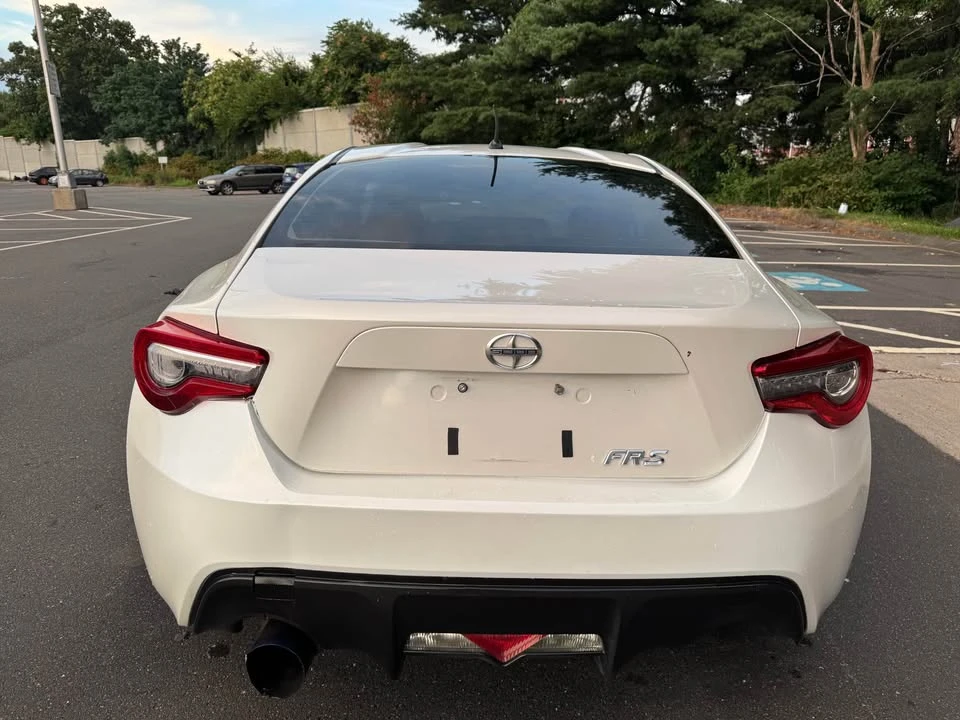 2013 Scion FR-S - Image 6 of 10