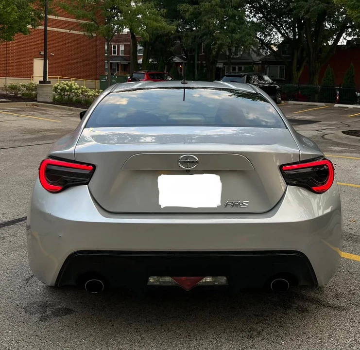 2013 Scion FR-S - Image 2 of 14