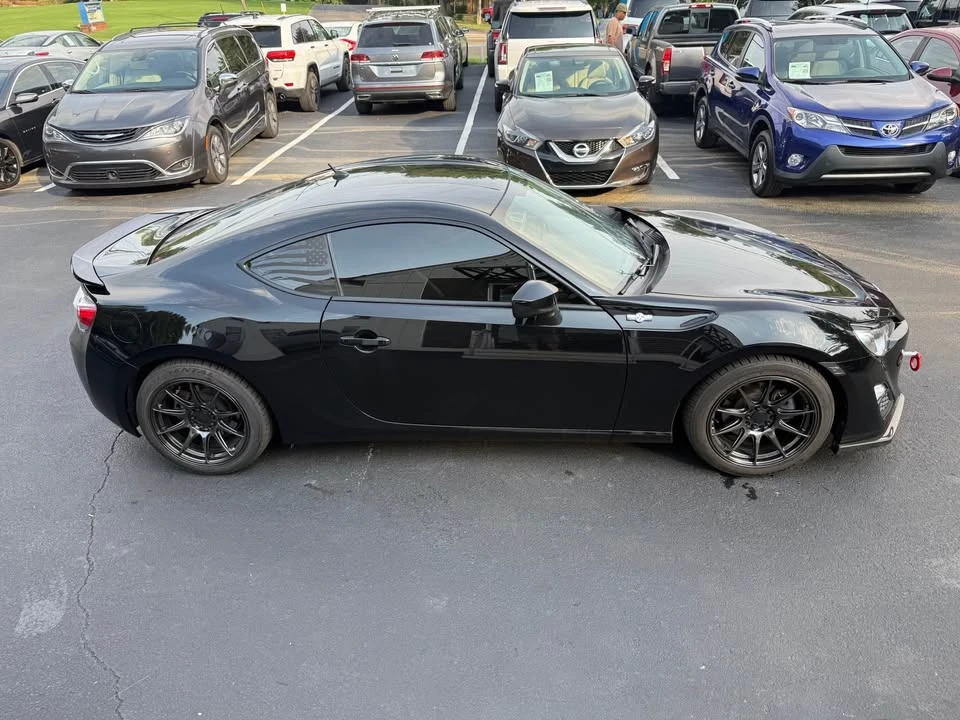 2013 Scion FR-S - Image 6 of 17