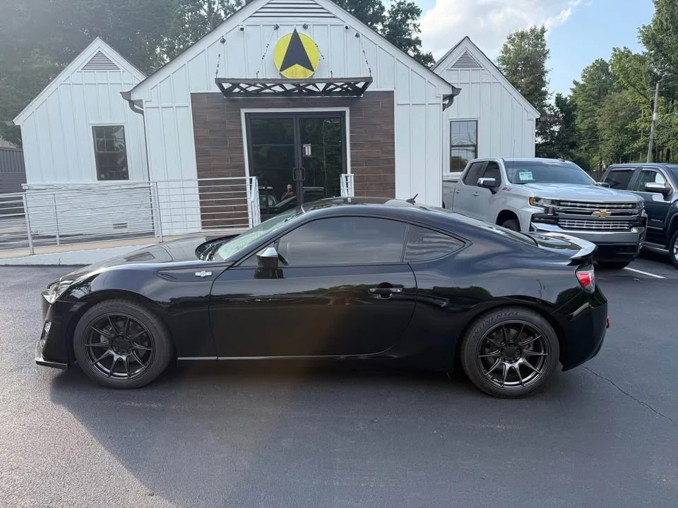 2013 Scion FR-S - Image 2 of 17