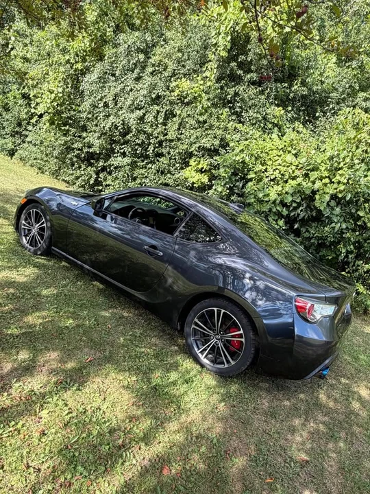 2013 Scion FR-S - Image 2 of 6
