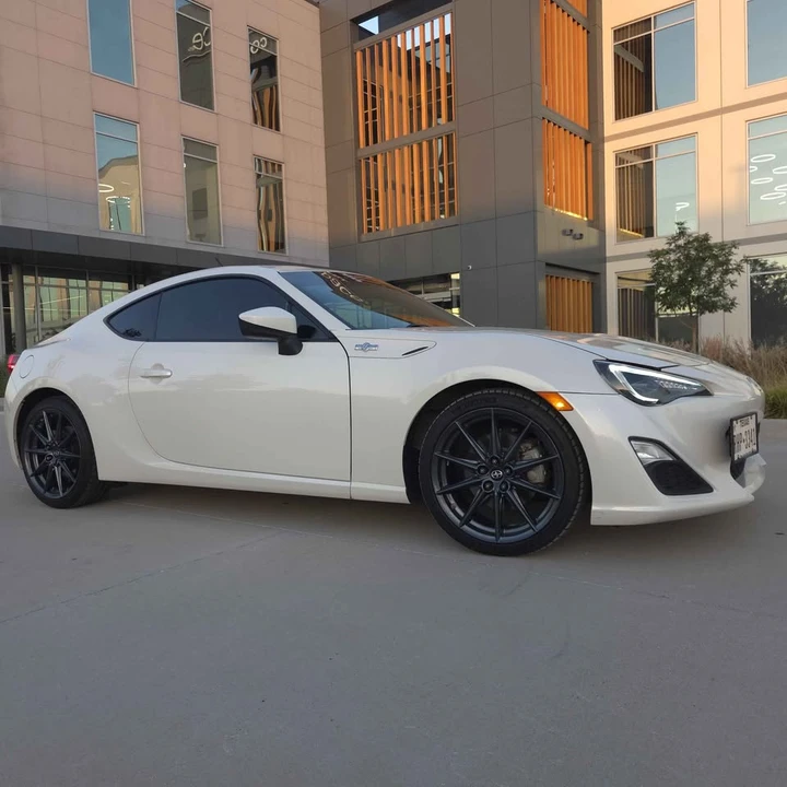 2013 Scion FR-S - Image 3 of 20