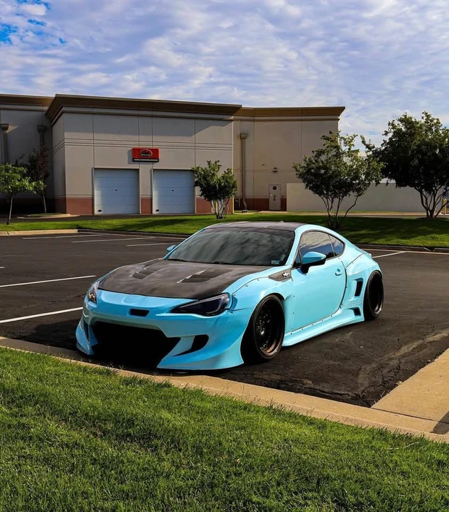 2013 Scion FR-S - Image 2 of 8